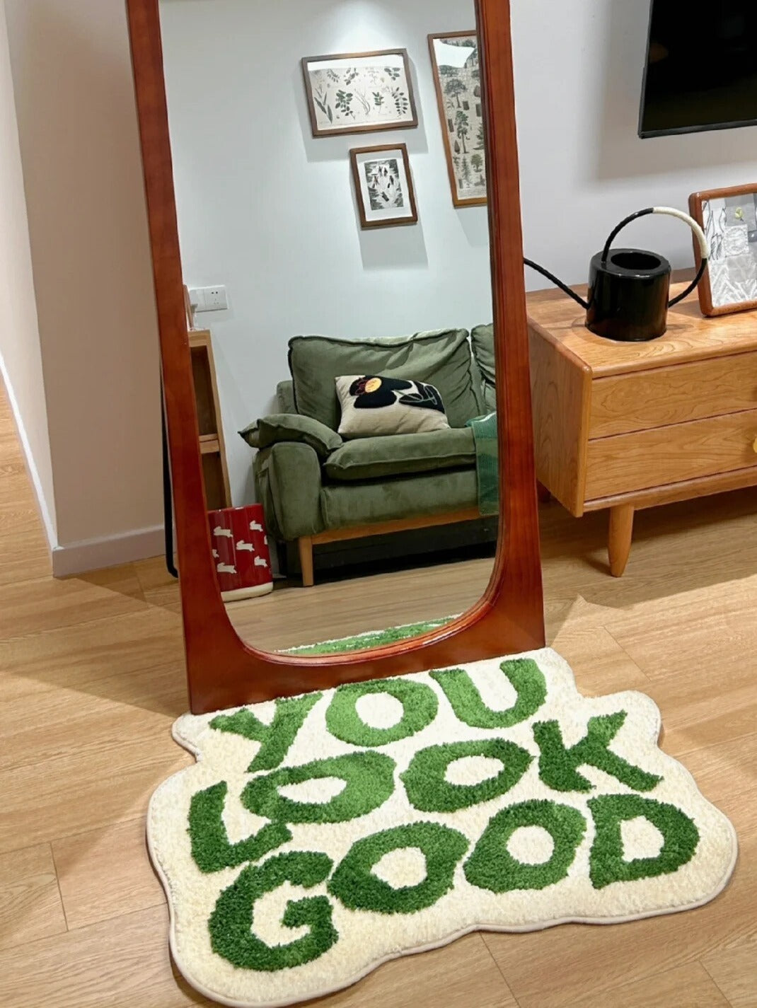 Modern Creative Rug for Bedroom Living Room Water-Absorbent Non-Slip Floor Mat