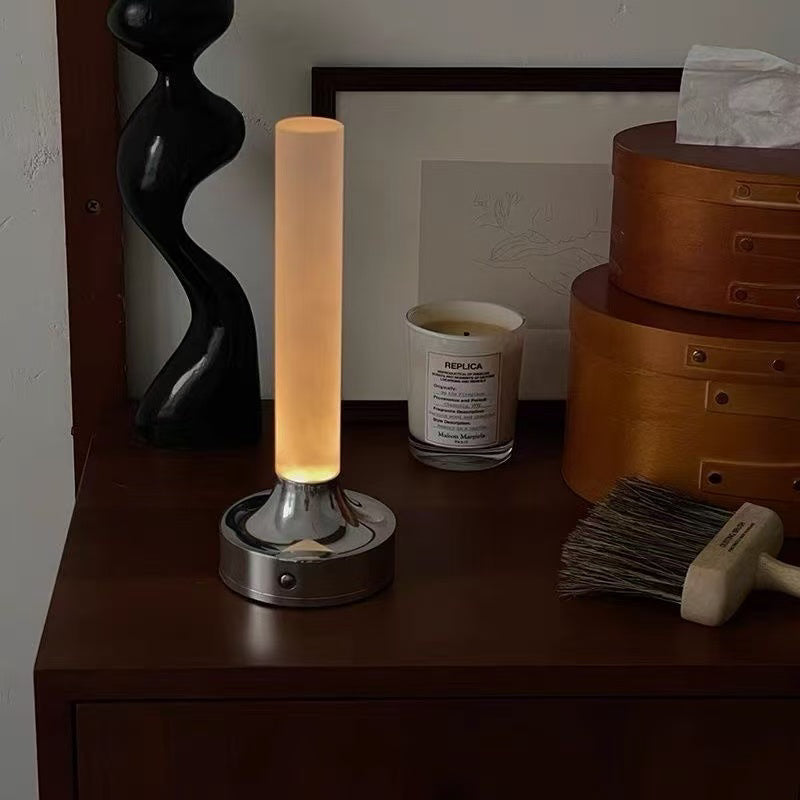 Retro Candle Rechargeable Night Lamp Warm Atmosphere Light for Bedroom or Bistro